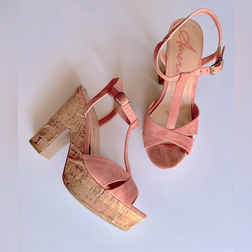 American Rag, Coral Suede, Size 6, 4 inch Platform Heels
